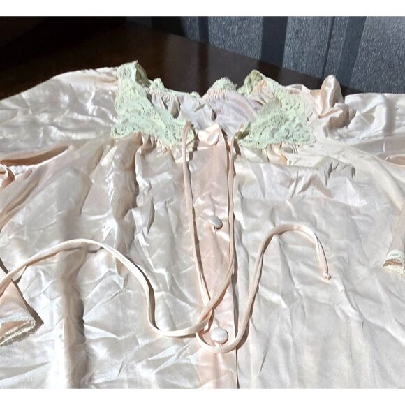 Vtg Miss Elaine Pink Silky Pajama Set Sz Med Lace Trim & Button Front Union USA - Picture 3 of 10